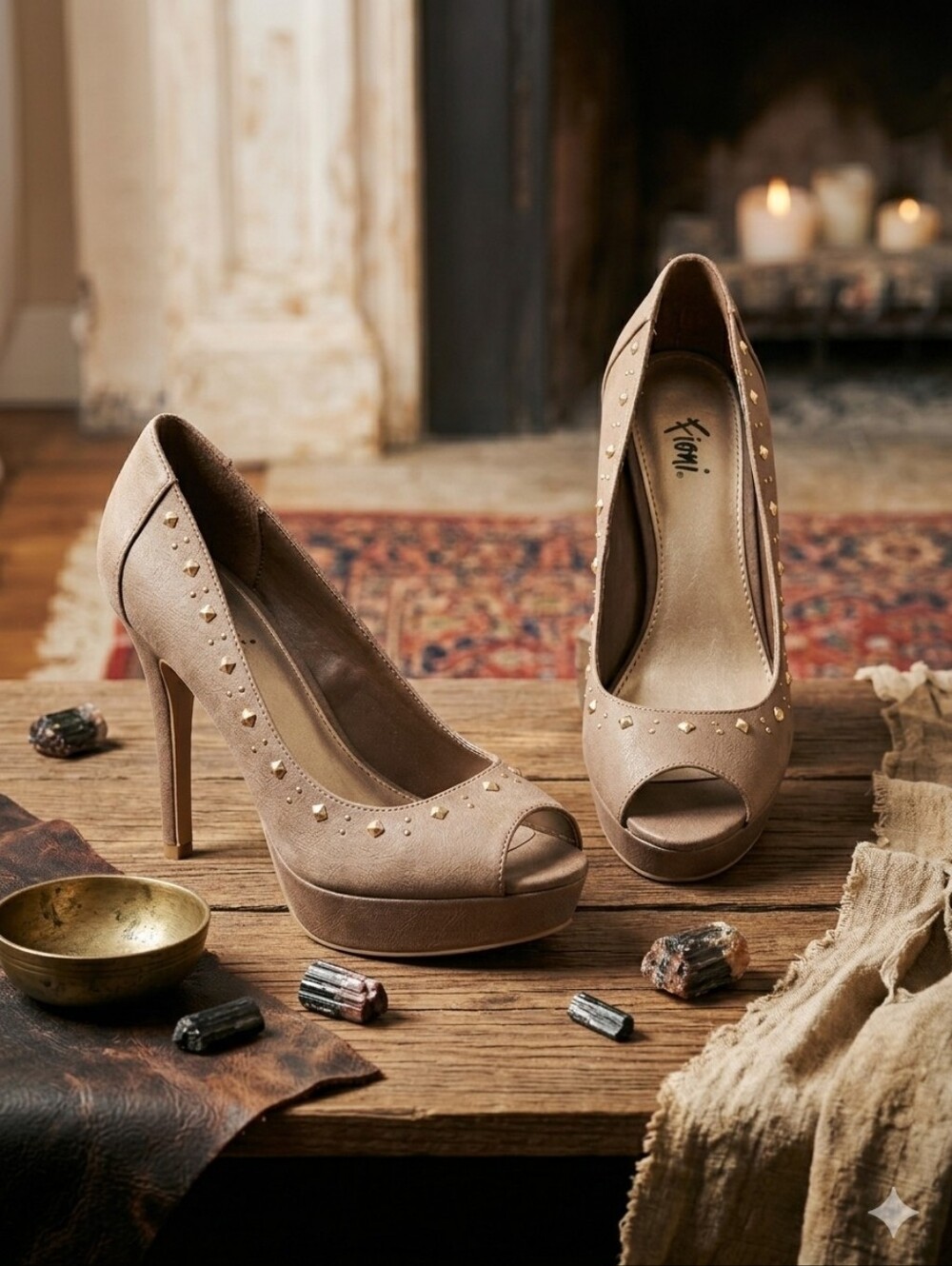 Gorgeous Fioni Studded Peep Toe Platform Heels Size 7.5 Like New